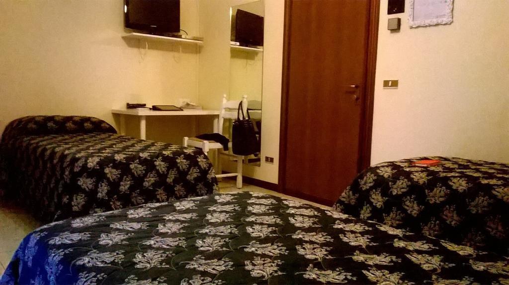 Hotel Sullivan Ponte San Marco Chambre photo